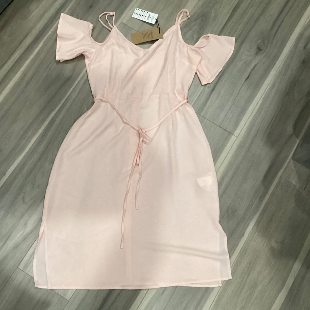 NWT Cotton On: Wv Carlos Cold Shoulder Dress